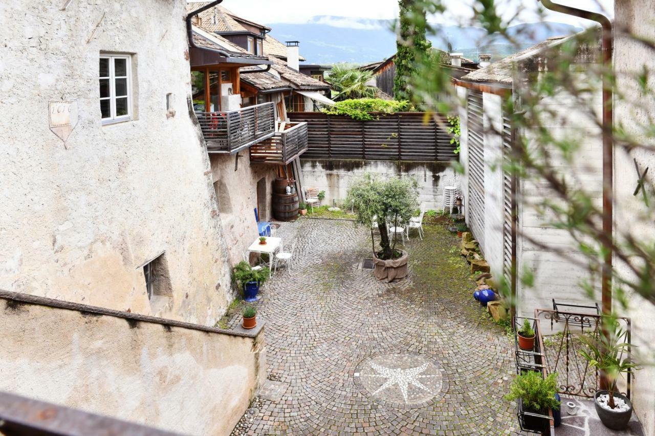 Ansitz Jenner Apartment Appiano Sulla Strada Del Vino Luaran gambar