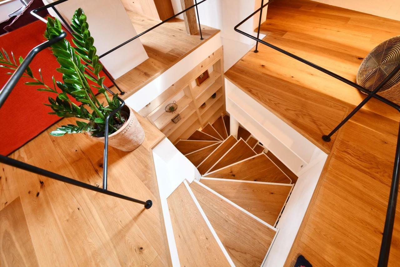 Ansitz Jenner Apartment Appiano Sulla Strada Del Vino Luaran gambar