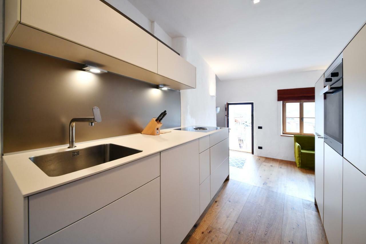 Ansitz Jenner Apartment Appiano Sulla Strada Del Vino Luaran gambar
